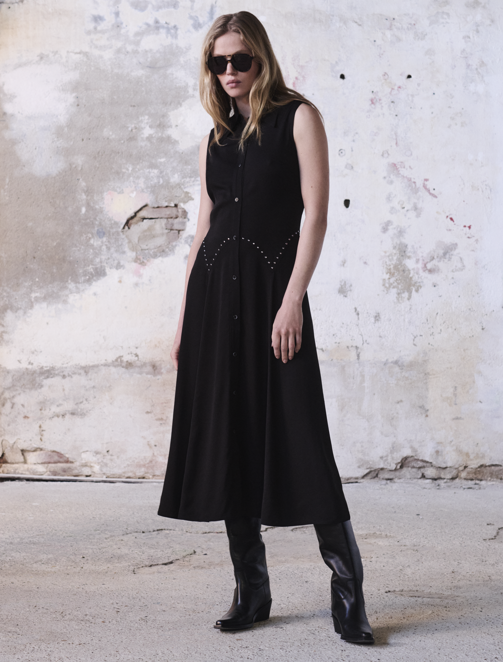 Women/Clothing/Dresses & Jumpsuits