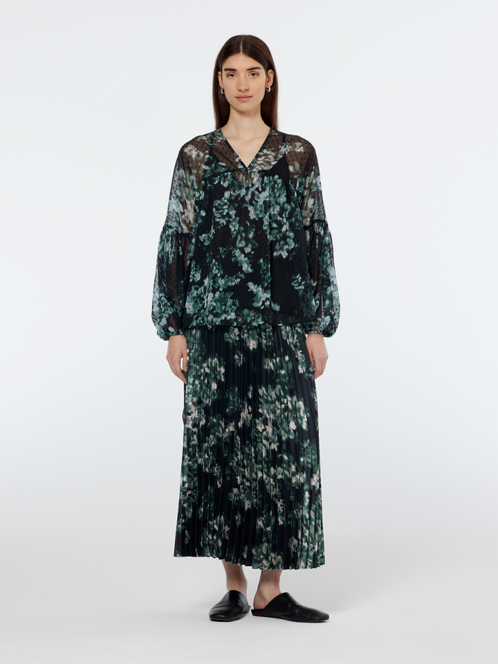 Pleated skirt