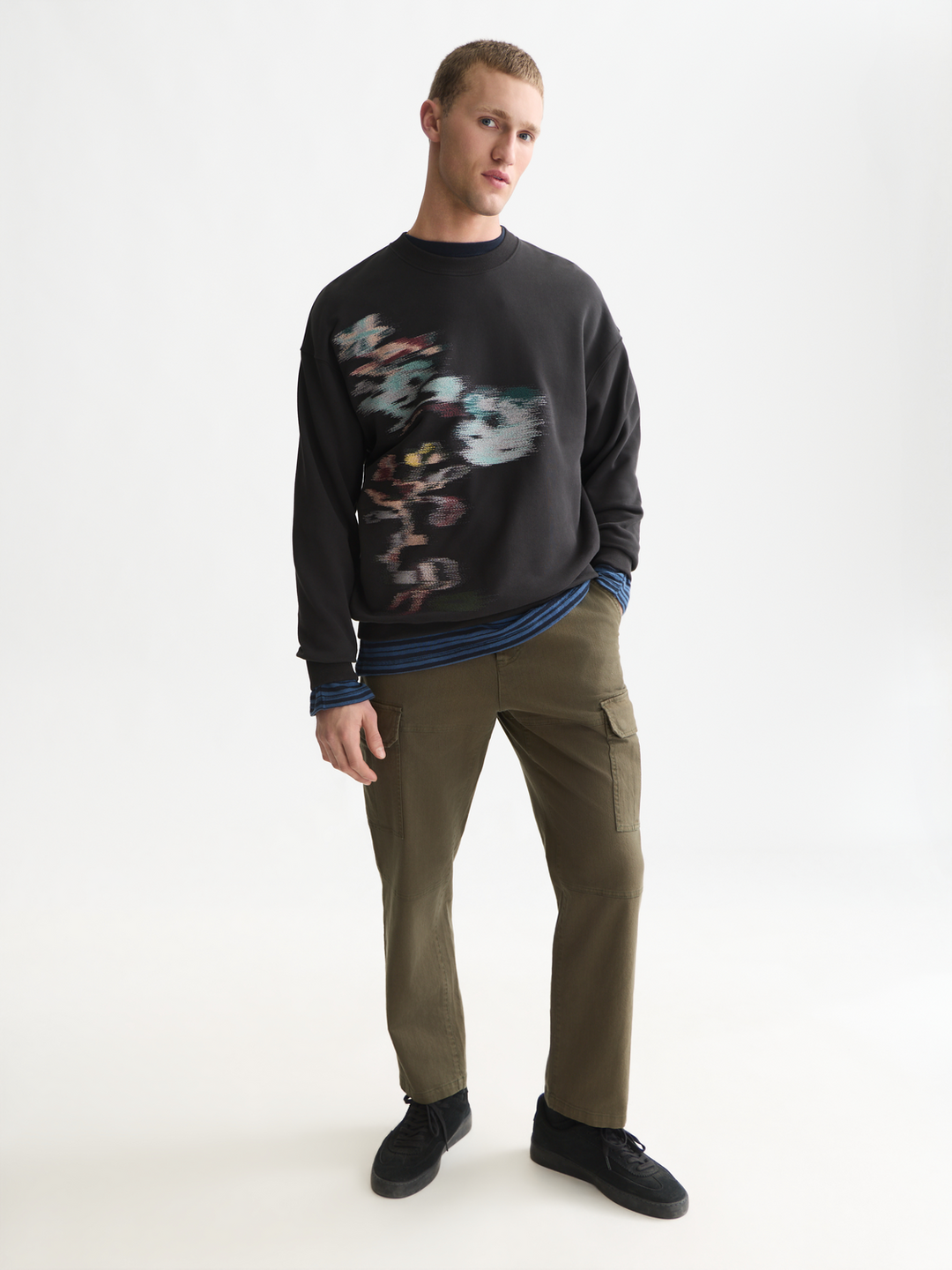 Placed embroidered artwork loose-fit sweatshirt