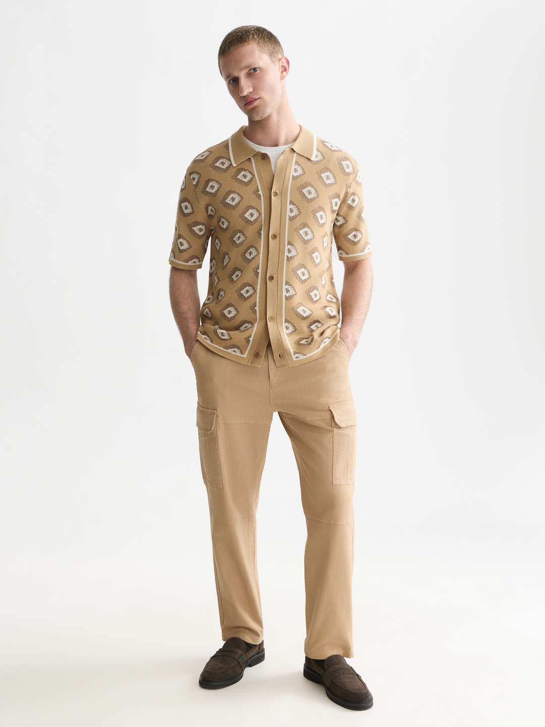 Jacquard knitted short sleeved shirt