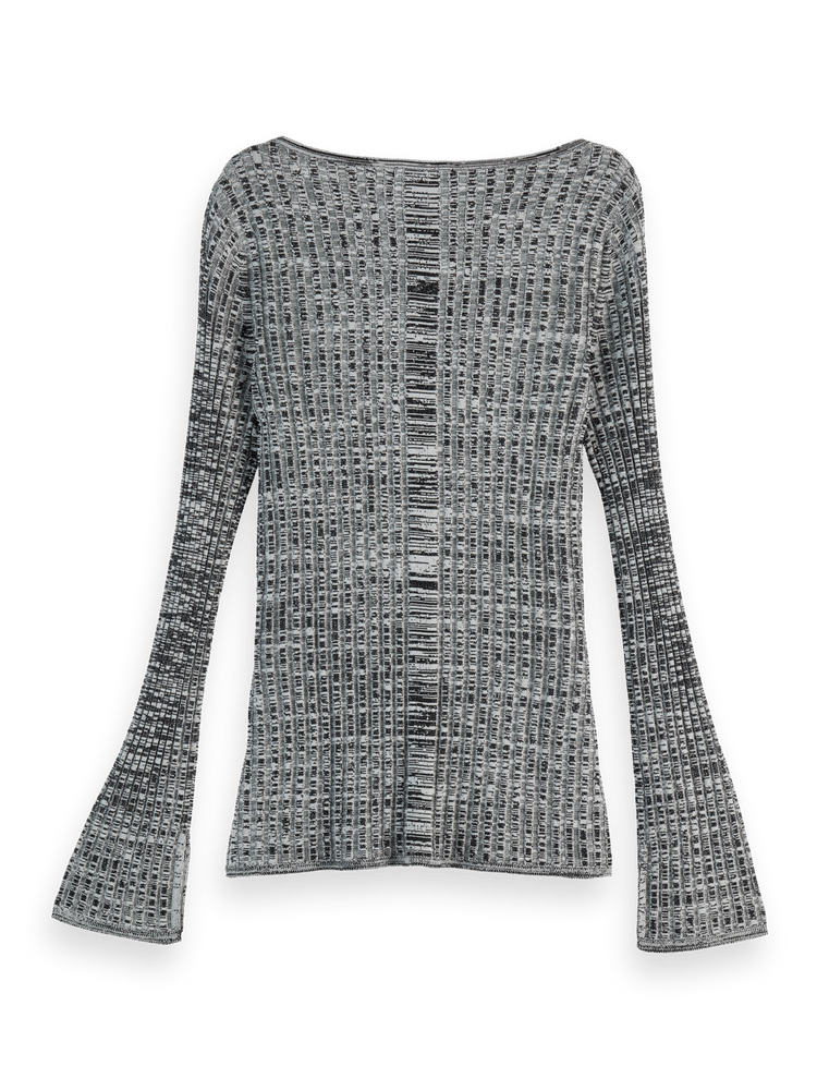 Ribbed knitted pullover