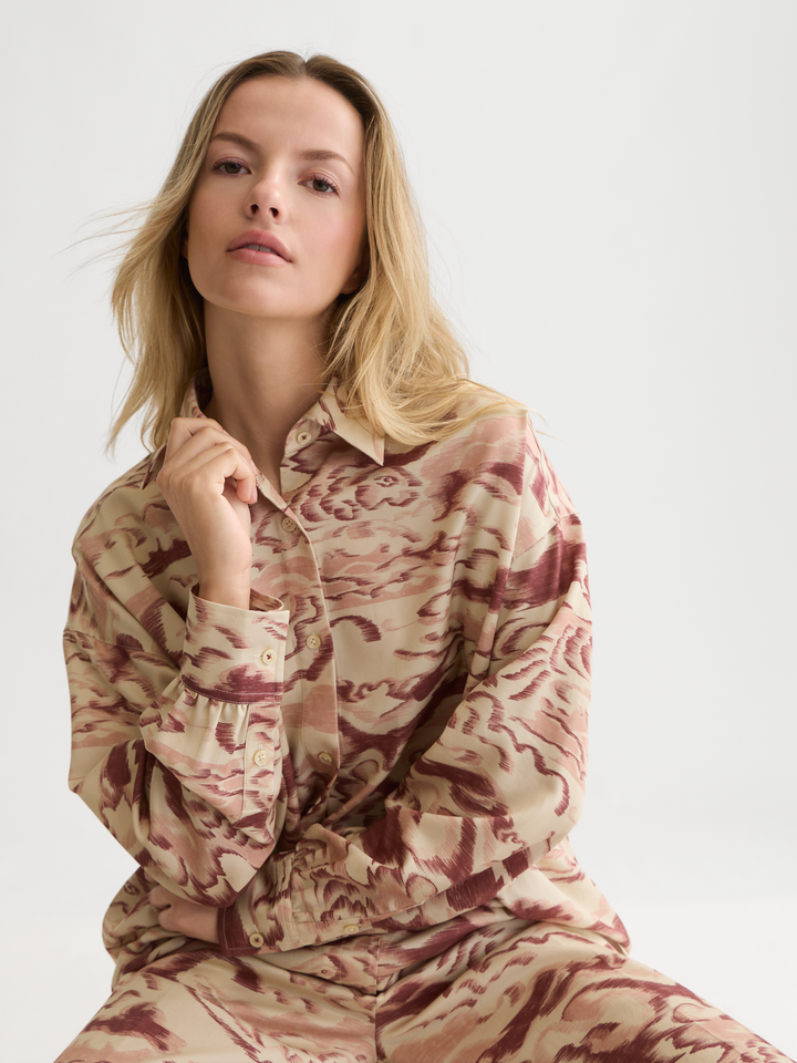 Printed oversized shirt