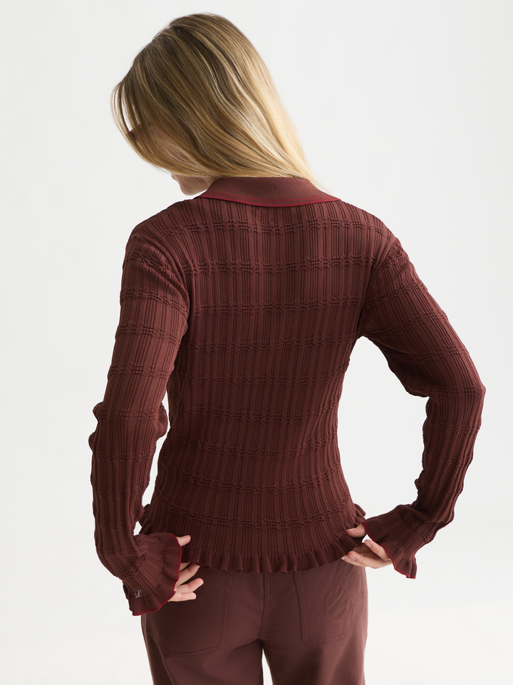 Ripple stitch polo-neck pullover