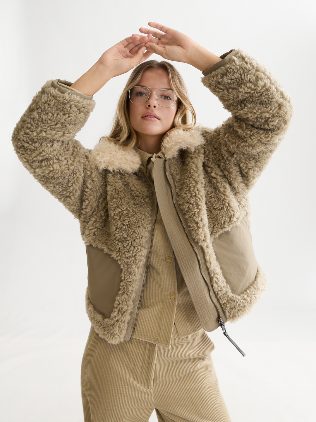 Faux fur short jacket