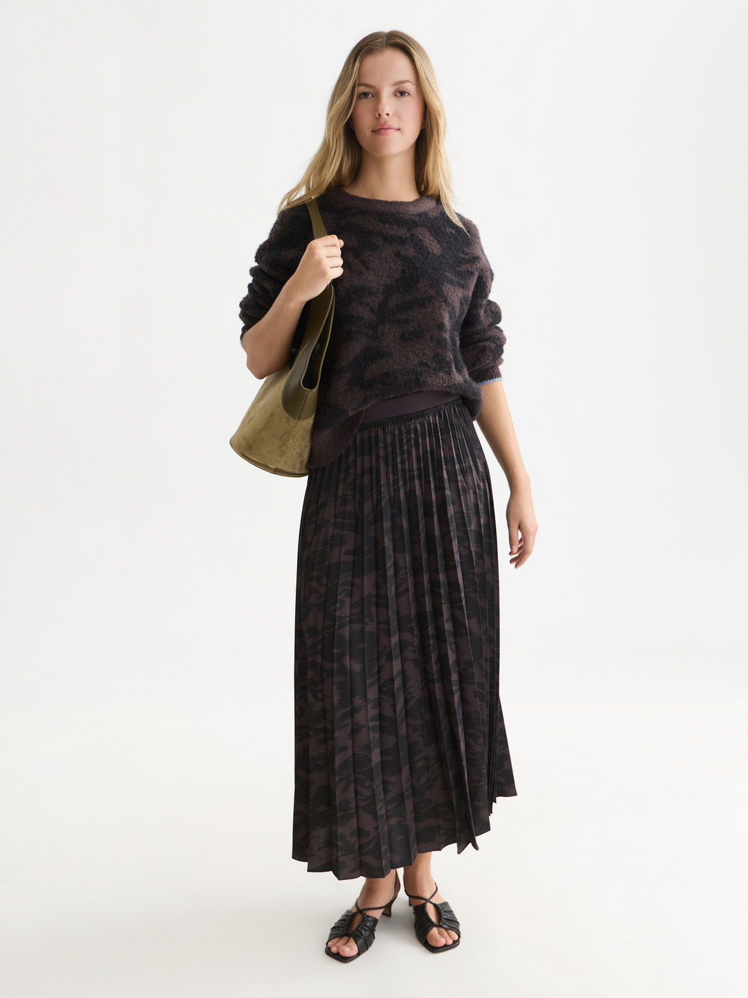 Printed pleated ankle length skirt
