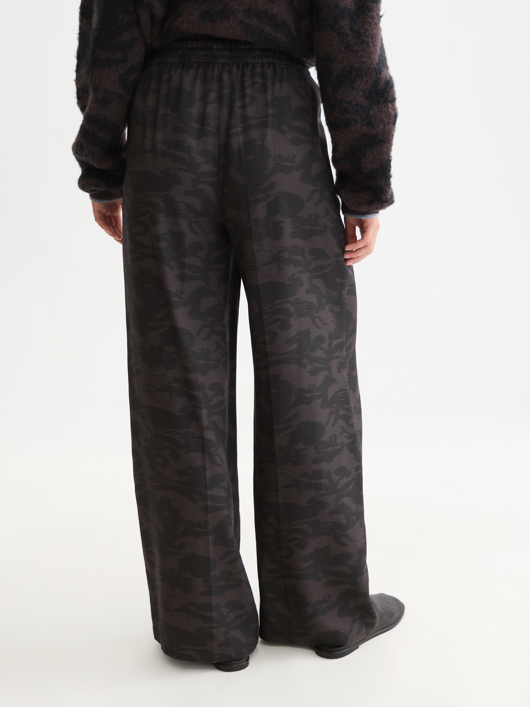 Eleni - high-rise wide-leg printed pants