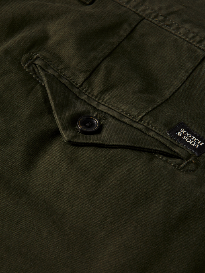 Essentials Mott Super Slim Fit