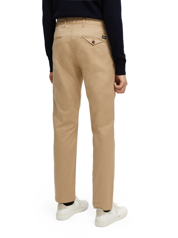 Essentials - Stuart Regular Slim-Fit Chino