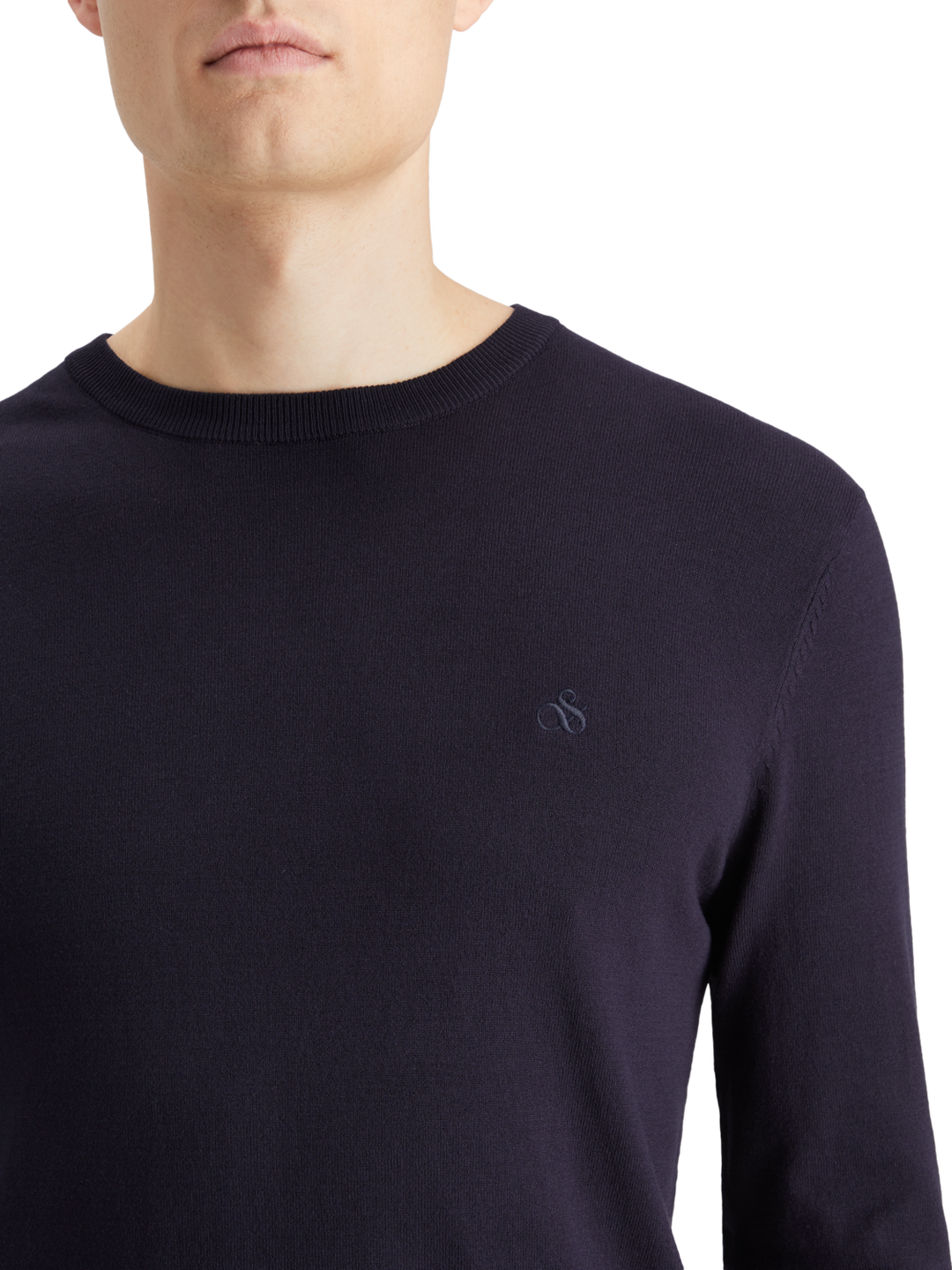Essentials Pullover Crewneck