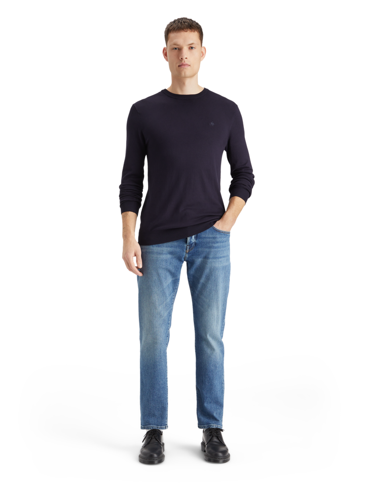 Essentials Pullover Crewneck