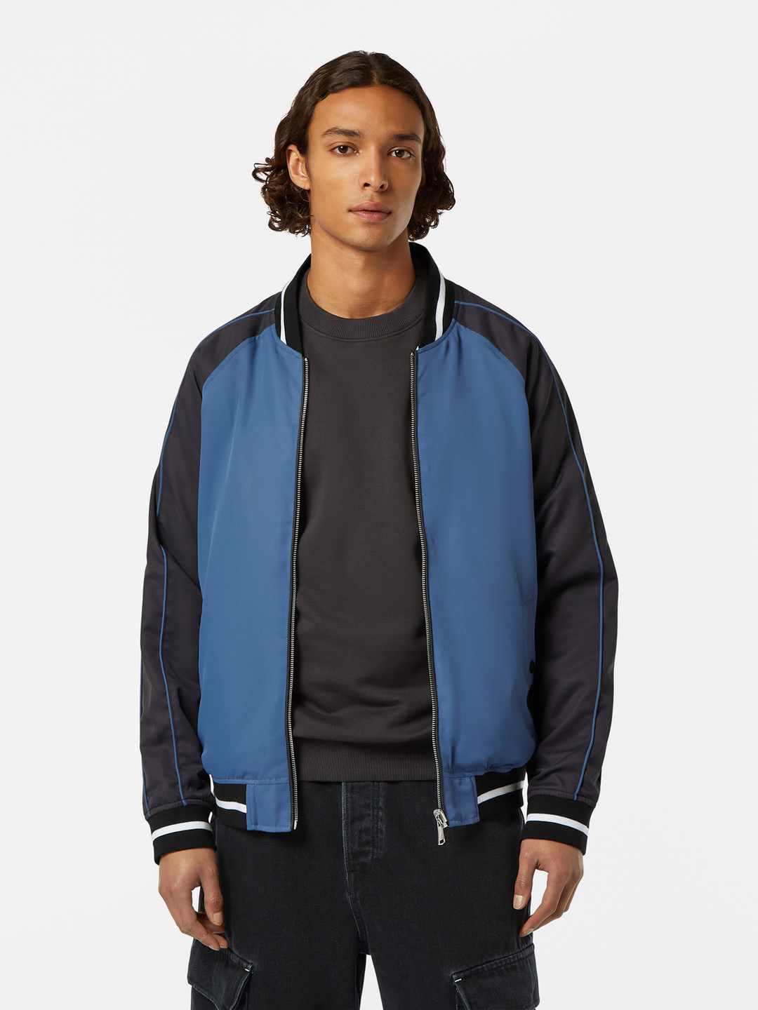Reversible bomber