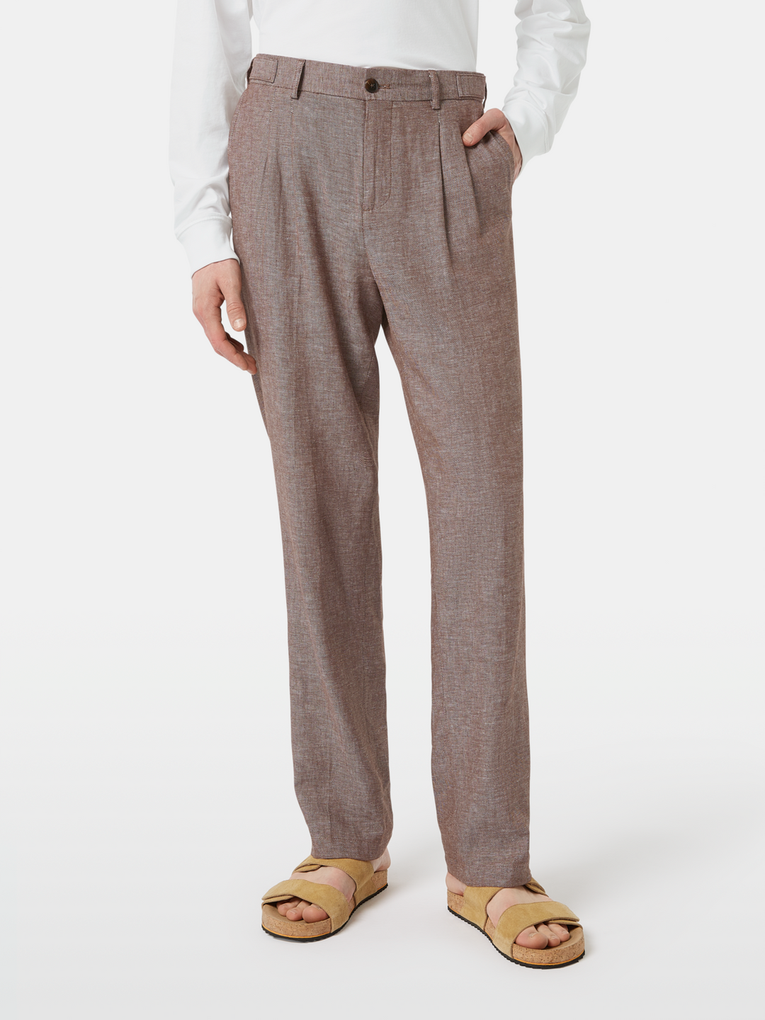 Pleated relaxed straight cotton-linen twill chino