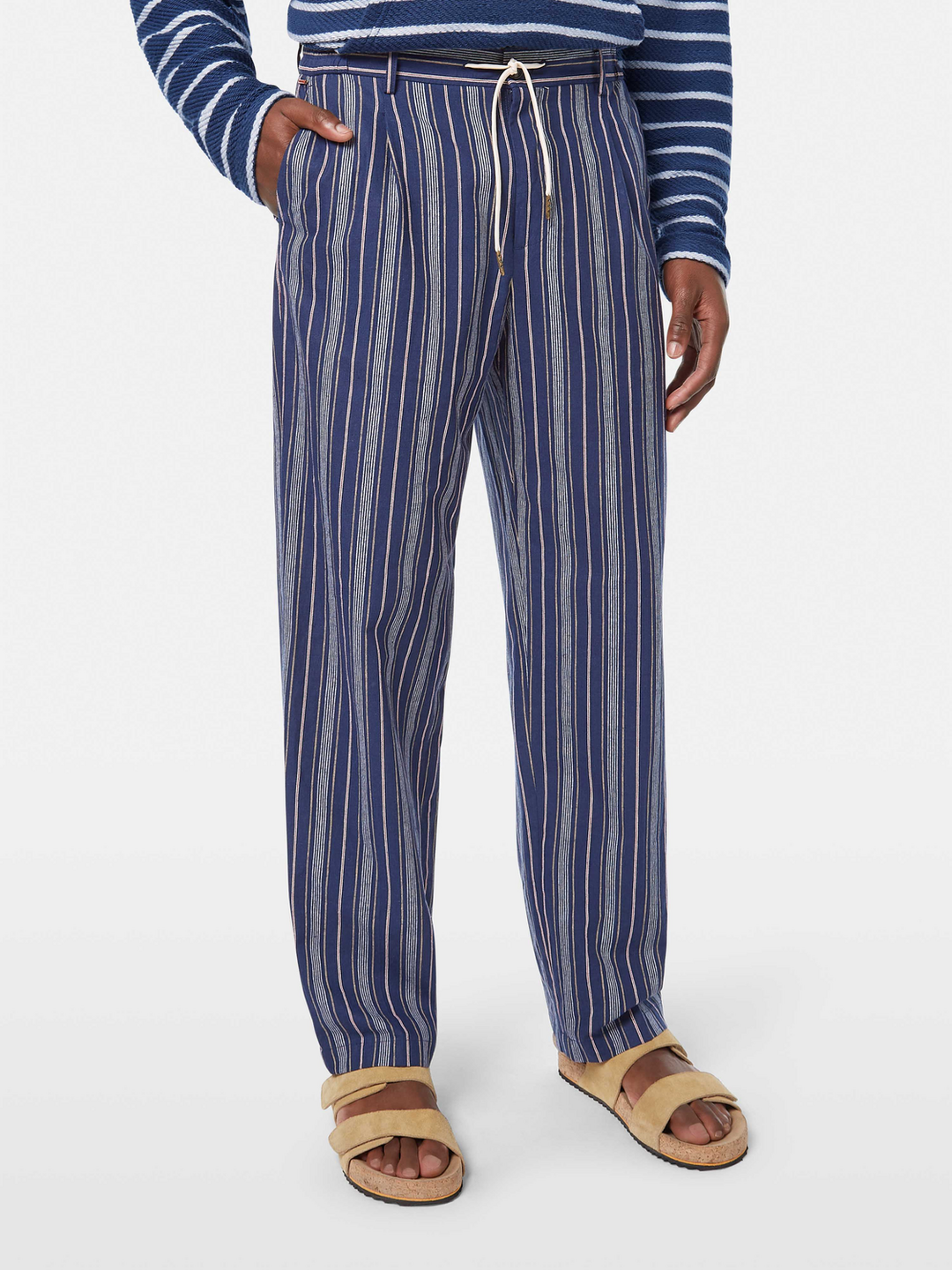 Pleated relaxed straight striped linen-blend jogger