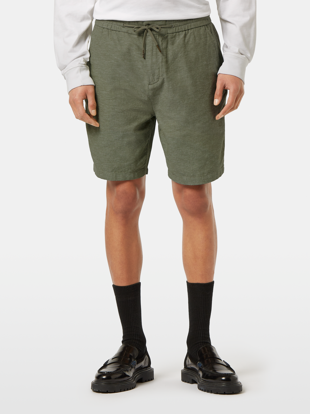 Seasonal core-Fave cotton/linen twill bermuda