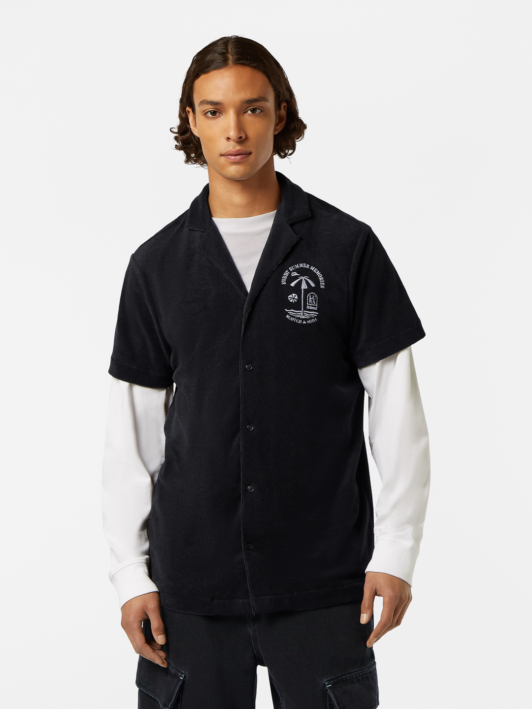 Short-sleeved regular fit towelling shirt