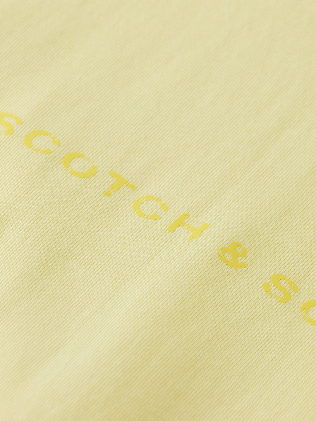 Seasonal core - Relaxed-fit front chest logo T-shirt
