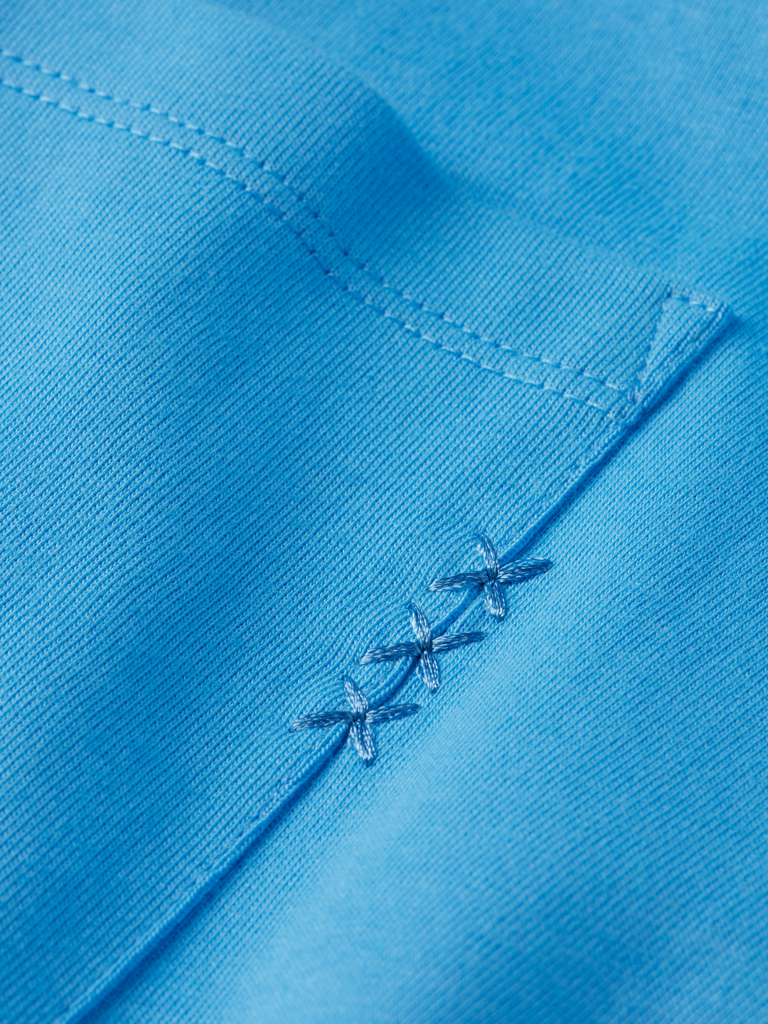 Seasonal core - Loose fit 3 crosses pocket T-shirt