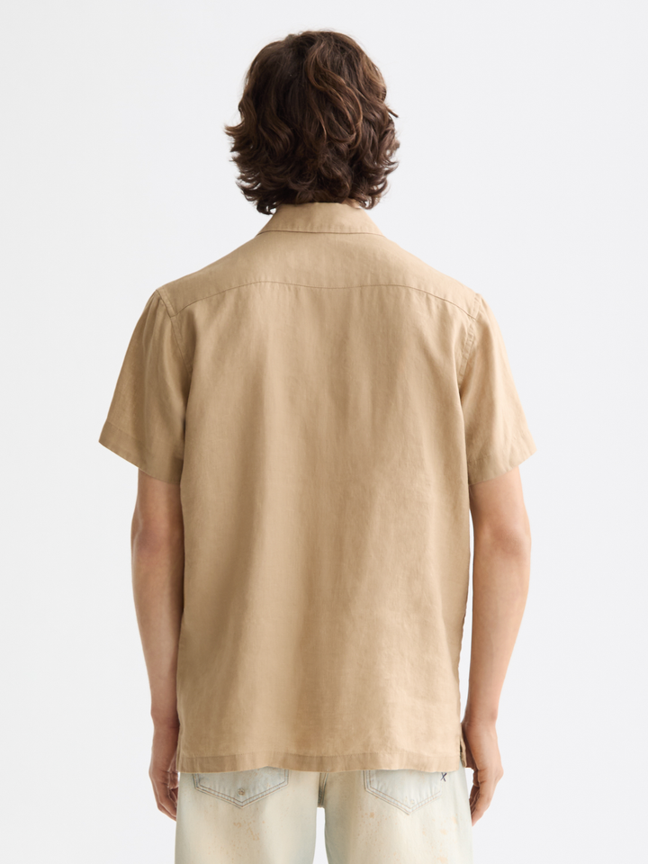 Core seasonal-Regular-fit short-sleeved linen shirt