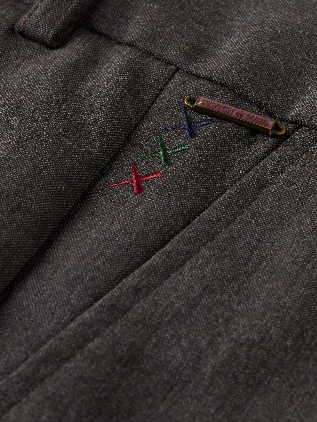 Melange with pocket detail wide fit chino