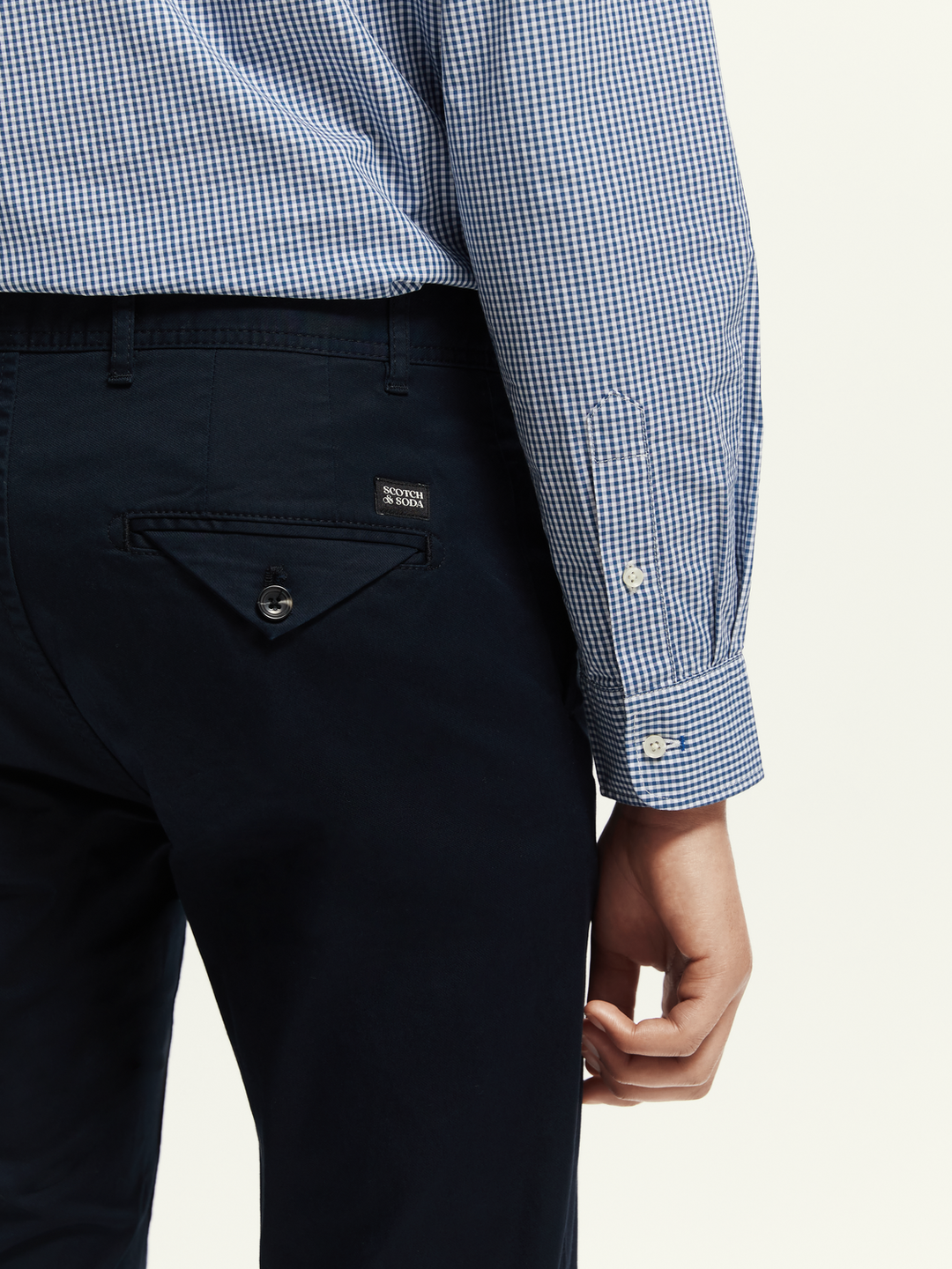 Essentials Stuart Regular Slim
