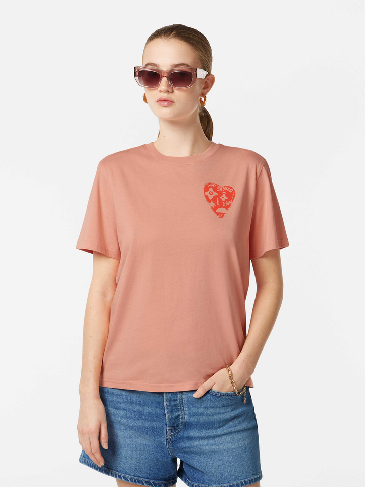 Chest artwork regular fit T-shirt