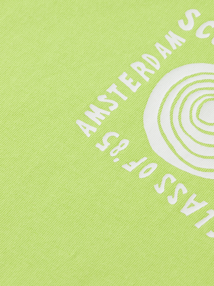 Regular fit T-shirt with chest artwork