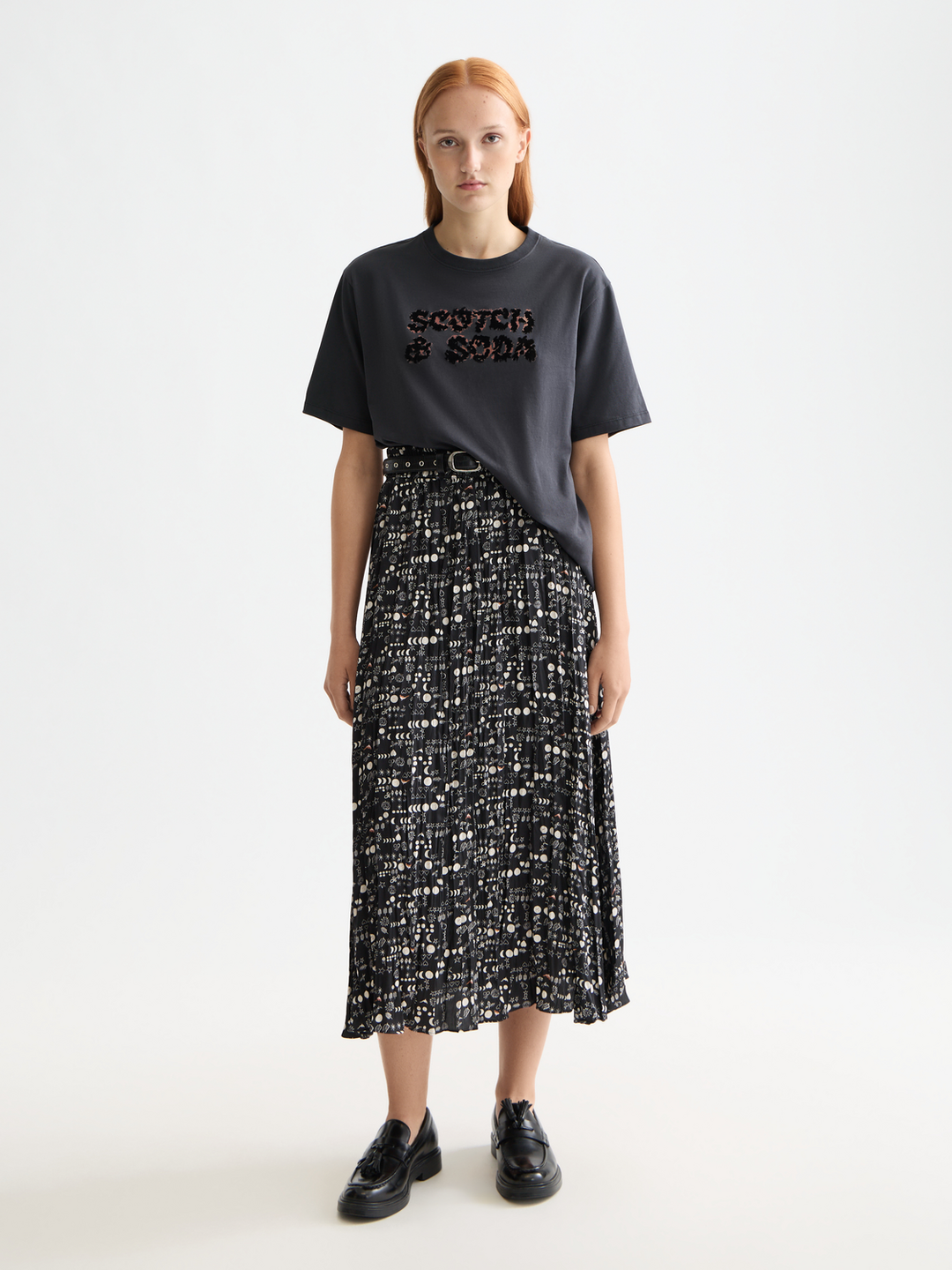 Crinkle pleat midi skirt