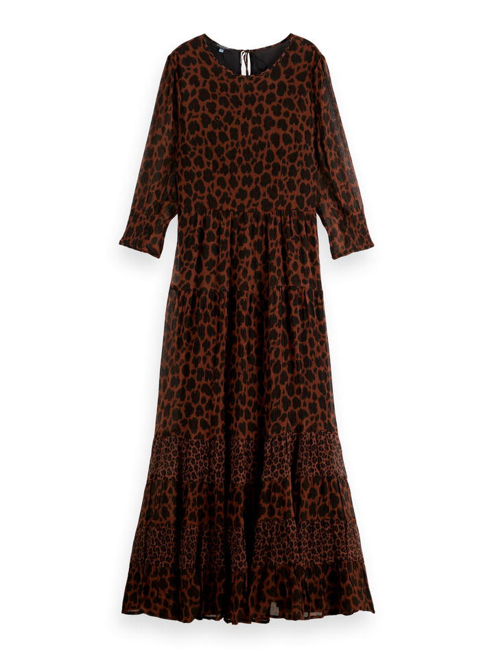 Maxi dress with panels and tied back