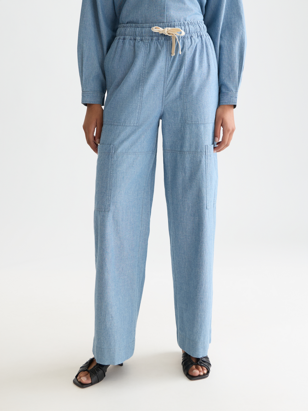 Noa - Blue Moon Indigo Lightweight pant